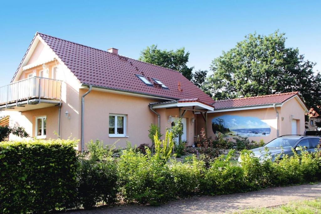 Apartment In Dierhagen With Parking Space Екстериор снимка